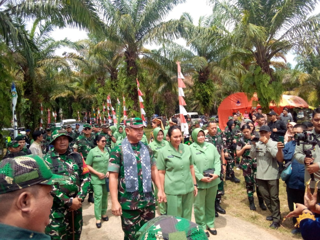 TMMD 126 Muara Enim Ditutup Kasad: Jalan Terbuka, Hati Masyarakat Tersentuh