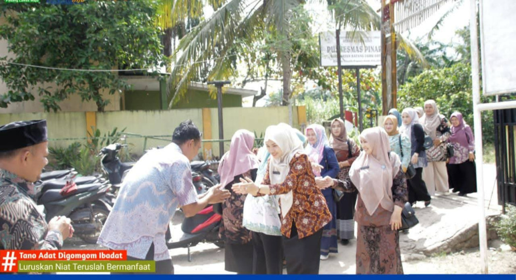 TP PKK Kabupaten Palas Mendukung dan Memfasilitasi Pelayanan KB di Puskesmas Pinarik