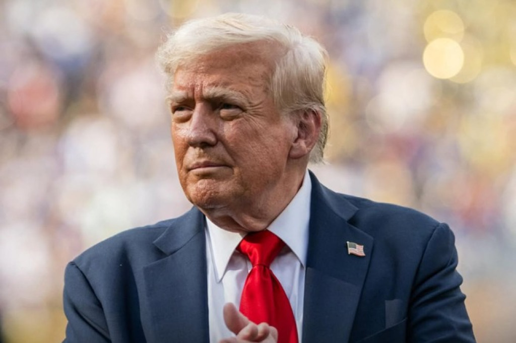 Trump Batalkan Jutaan Izin Era Biden, Fokuskan Deportasi dan Pembatasan Ketat