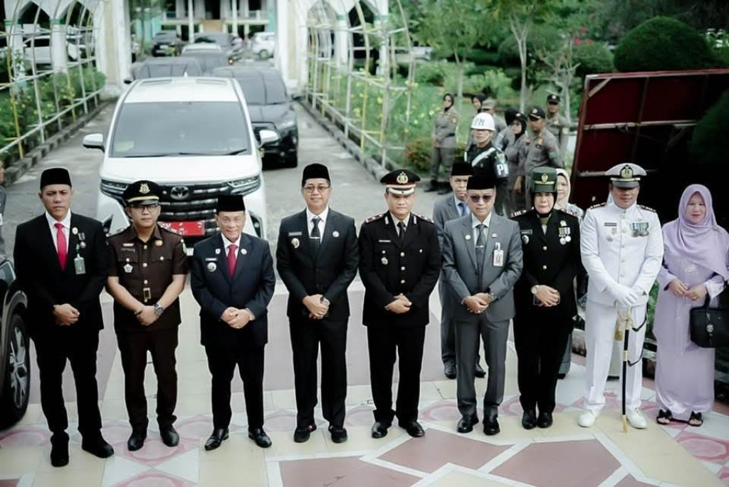 Wabup Jhony Charles Hadiri Upacara Peringatan Hari Pahlawan 2025 di Rokan Hilir