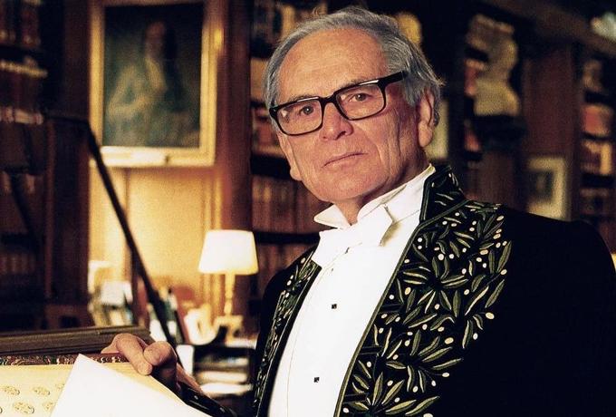In Memoriam: Pierre Cardin Bikin Paris Jadi Kiblat Dunia Fesyen