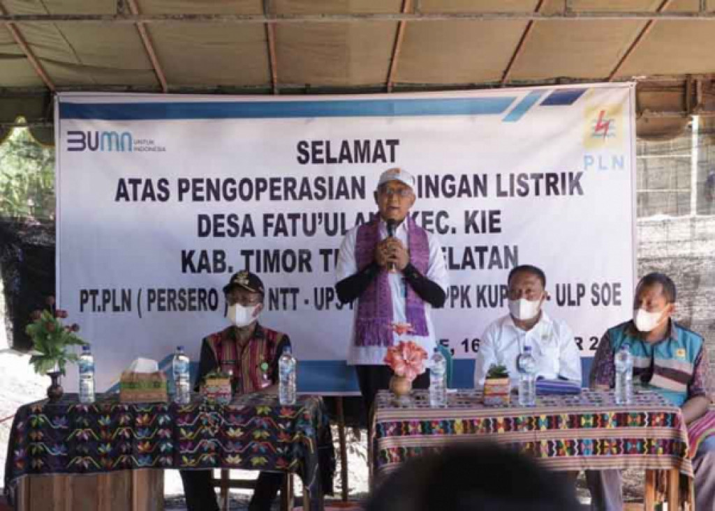 525 Keluarga di Desa Fatuulan Kabupaten Timor Tengah Selatan Telah Terpasang Listrik
