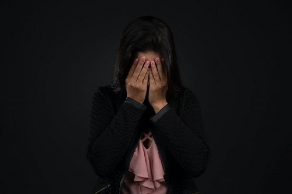 Keji saat Memperkosa, Remaja Ini Ngumpet di Ketiak Ibunya saat Ditangkap
