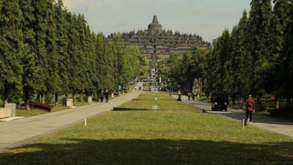 Sandiaga Uno Ajak Wisatawan untuk Berkunjung ke Destinasi Super Prioritas Candi Borobudur