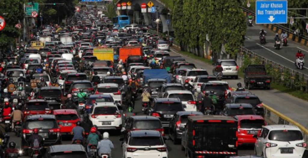 Nataru dan Etika Perjalanan di Tengah Kepadatan