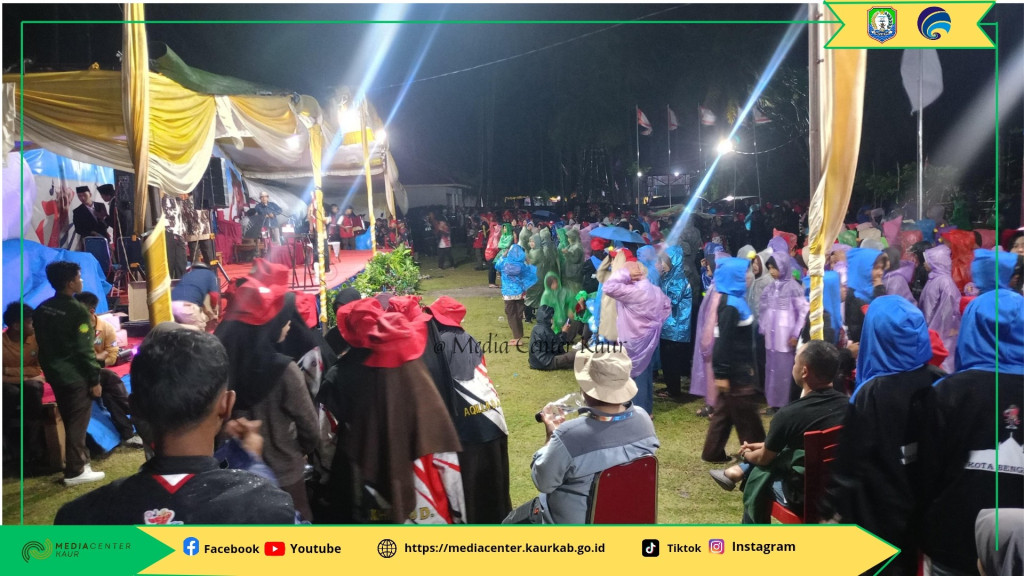 Acara Meriah, Pentas Seni Tari Adau Adau Menuai Pujian