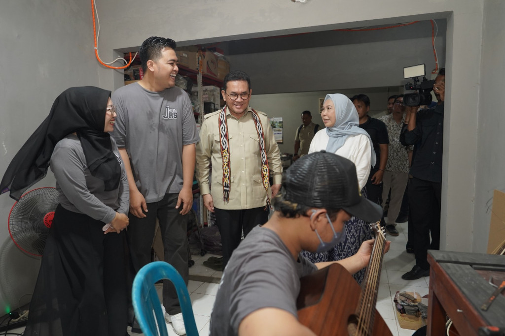 Alunan Gitar Buatan Klaten, Melodi Menjanjikan dari yang “Tak Diperhitungkan”