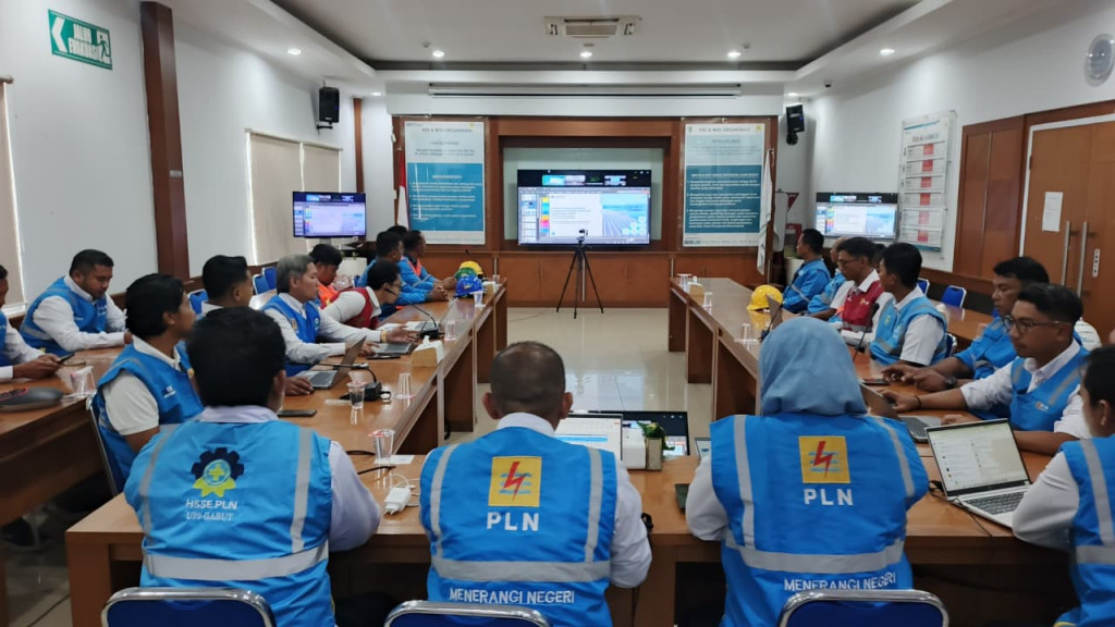 Antisipasi Lonjakan Beban, PLN UP3 Garut Siapkan Posko dan Petugas 24 Jam Selama Nataru
