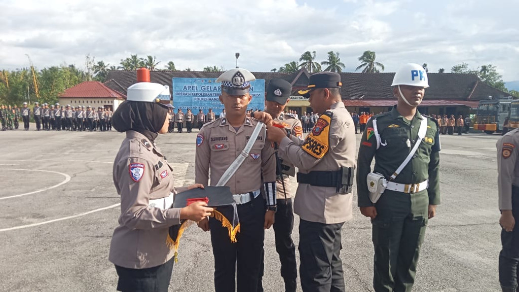 Apel Gelar Pasukan Operasi Lilin Toba 2025, Polres Madina Siap Amankan Natal dan Tahun Baru 2026