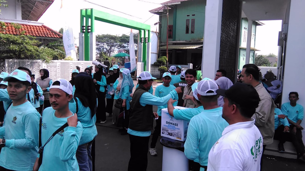 Baznas Sumedang Buka Booth Donasi Bencana Alam Sumatera di Momentum Hari Amal Bakti ke-80