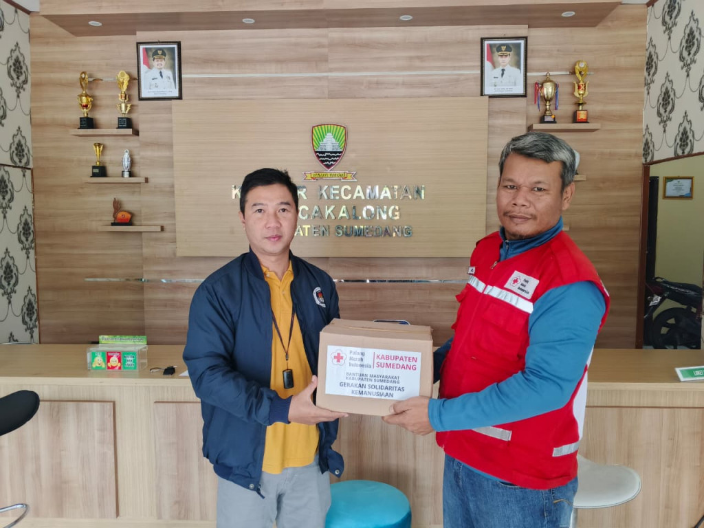 Bencana di Sumedang, PMI Salurkan Bantuan Darurat ke Pamulihan dan Rancakalong