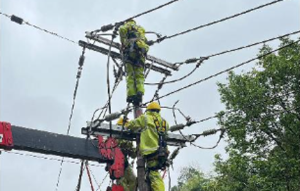 Bencana Sumatera: Puskepi Puji Langkah Cepat PLN Evakuasi Instalasi dan Pulihkan Layanan Energi