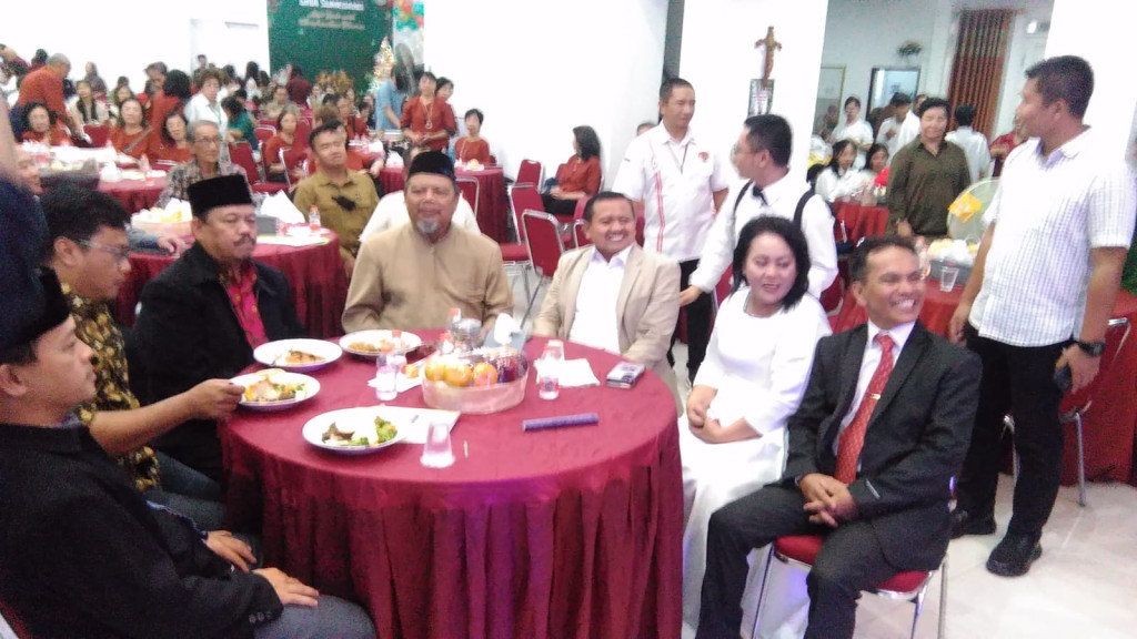 Bupati Sumedang Hadiri dan Beri Sambutan pada Perayaan Natal Jemaat Kristen Sumedang 2025