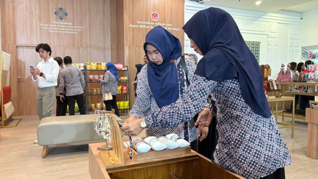Dari Bandung ke Pekalongan, Galeri Patrakomala Dorong Kolaborasi Kerajinan Antardaerah