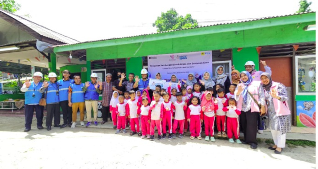 Di Momentum Hari Guru, PLN untuk rakyat Dukung Pendidikan Anak Usia Dini melalui Sambungan Listrik Gratis untuk PAUD di Kab. Bogor