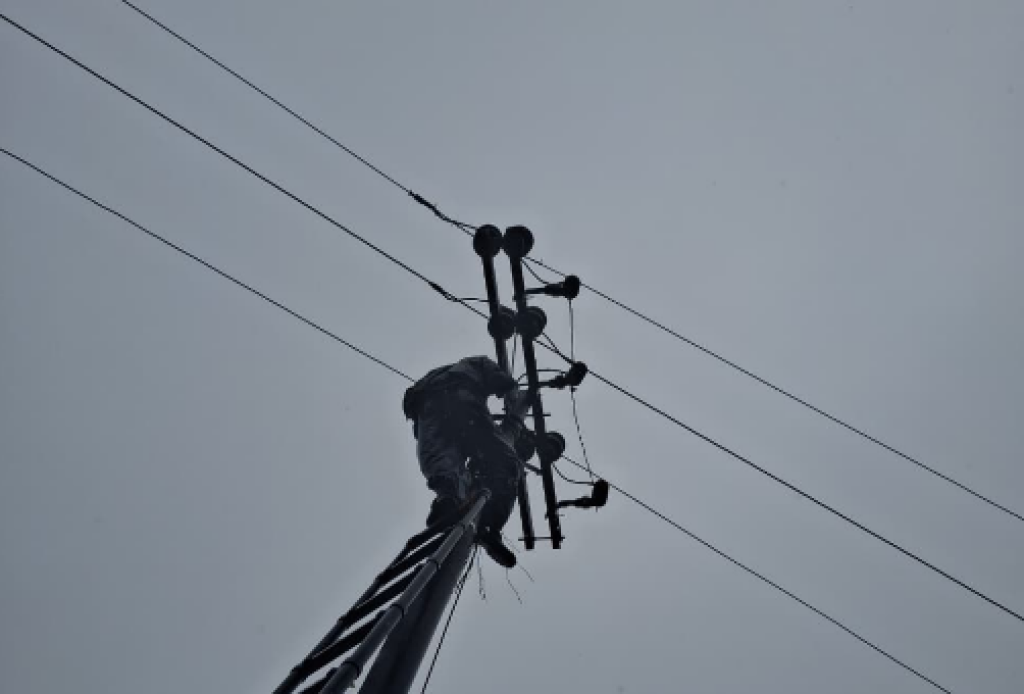 Dua Menara dan Sembilan Gardu Induk Terdampak Bencana Sumut, PLN Kerahkan Tim Penuh untuk Pemulihan