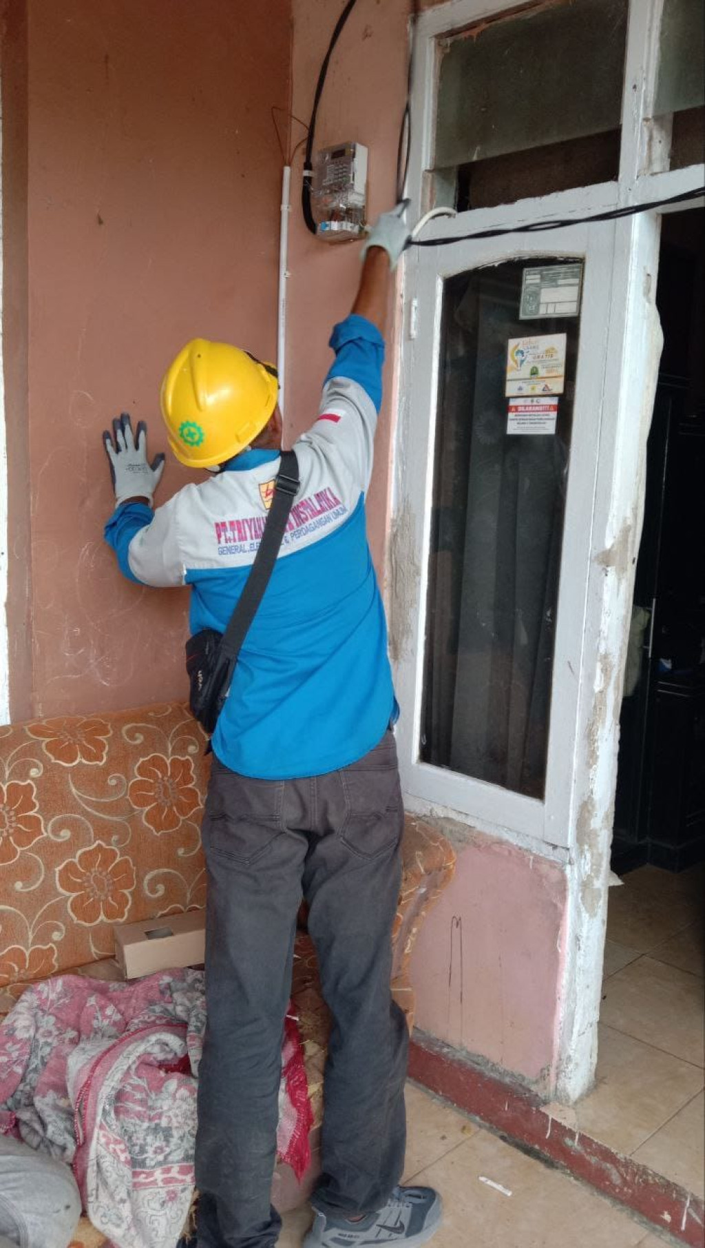 Jabar Caang 2025: PLN ULP Cikedung Wujudkan Mimpi Listrik untuk Rakyat Prasejahtera