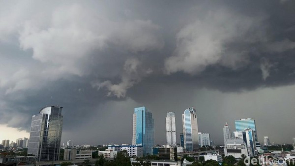 Jakarta Diprediksi Diguyur Hujan hingga Malam Tahun Baru