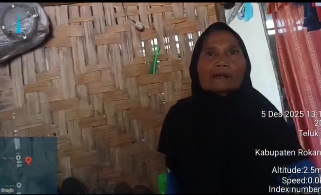 Jumiah, Janda Tua yang Bertahan dalam Keterbatasan: “Kami Hanya Ingin Sedikit Cahaya dan Rumah yang Layak”