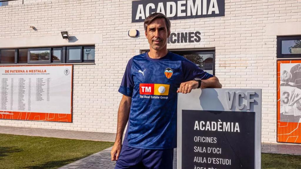 Kapal Wisata Terbalik di Perairan Labuan Bajo, Pelatih Valencia B dan Tiga Anaknya Masih Hilang