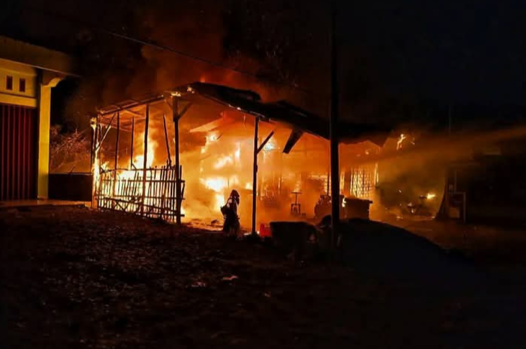 Kebakaran di Pagar Dewa, Bengkulu Selatan, Toko Manisan dan Bengkel Ludes