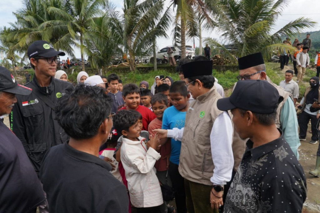 Kemenag Salurkan Bantuan Rp37,95 Miliar untuk Penyintas Banjir Longsor Aceh