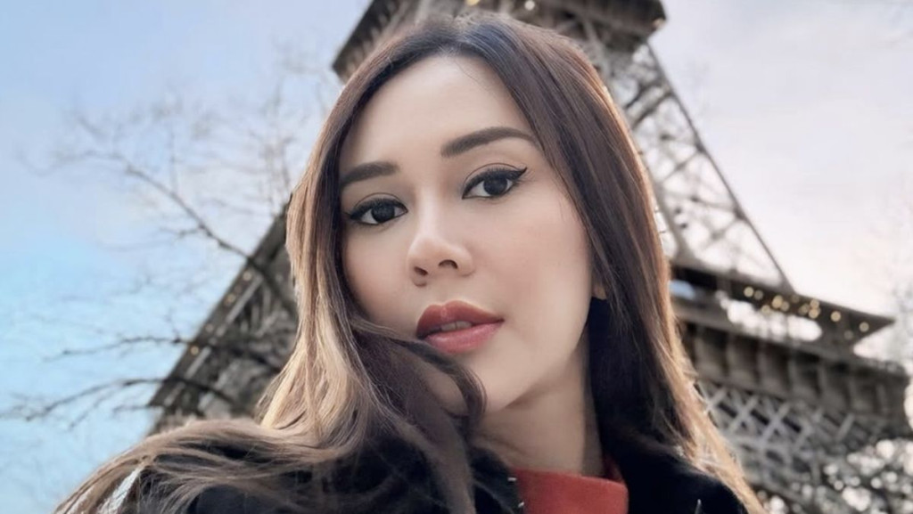 Komentar Aura Kasih di Unggahan Lisa Mariana Jadi Sorotan Publik