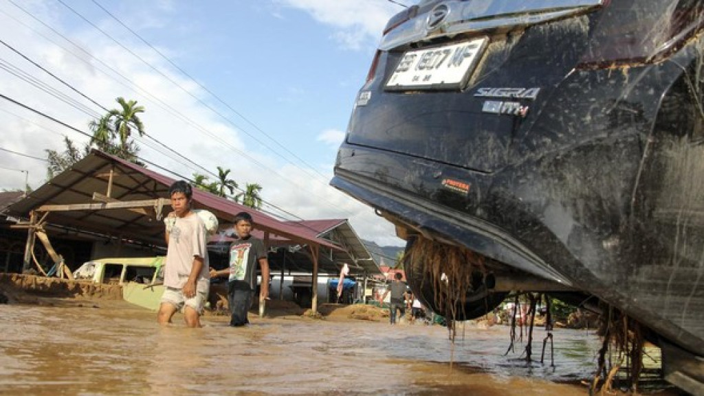 Korban Banjir dan Longsor di Sumatra Nyaris 1.000 Jiwa, Ratusan Masih Hilang