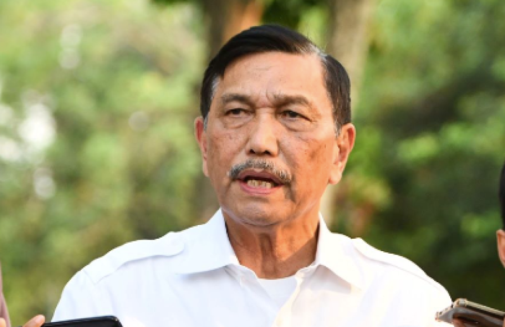 Luhut Bantah Terlibat di Toba Pulp Lestari, Sebut Semua Klaim Tak Berdasar