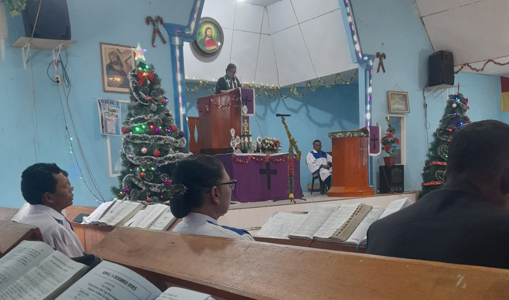 Manghalungunhon Debata, Hatuaon ni Angka Naporsea (Berharap Kepada Allah Yang Menyelamatkan)