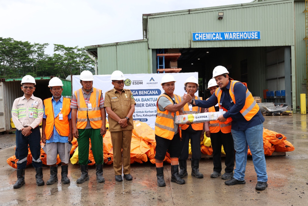 Melalui PTAR, Kementerian ESDM Salurkan Bantuan untuk Korban Bencana Banjir Bandang Desa Garoga