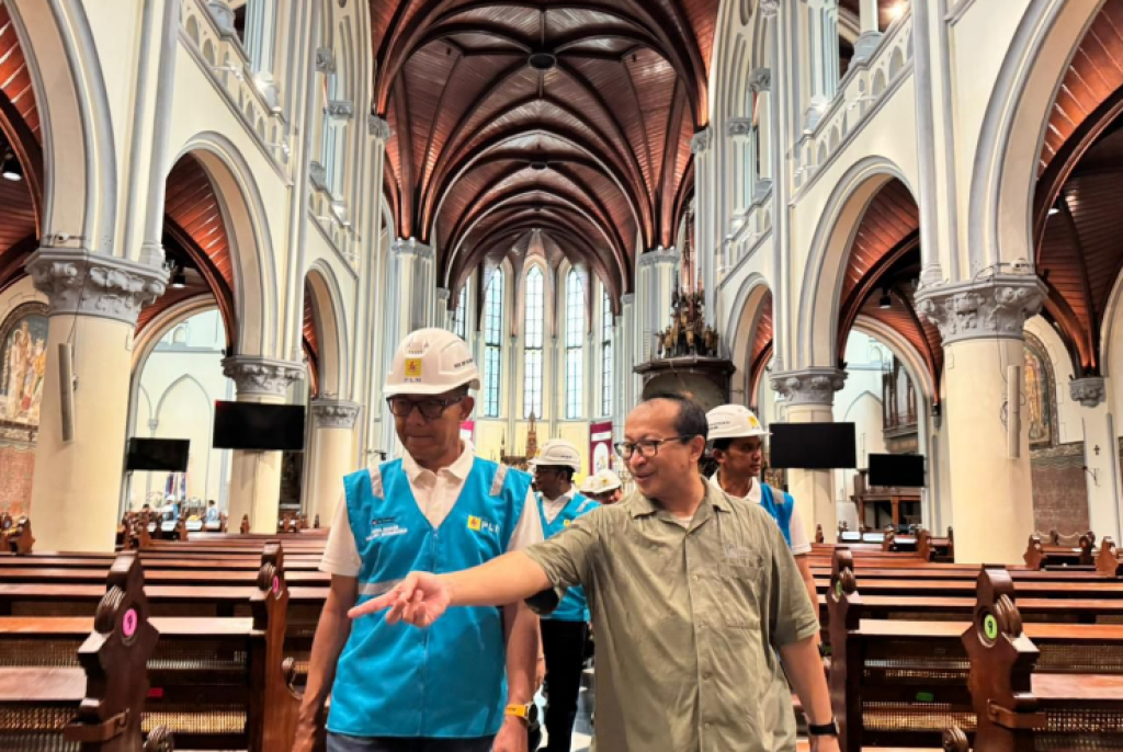 Pastikan Perayaan Natal di 225 Gereja Jakarta Berjalan Khidmat, PLN UID Jaya Jaga Keandalan Kelistrikan