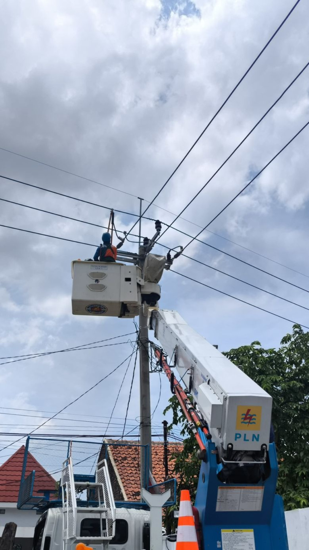 PDKB PLN UP3 Cirebon Pastikan Pasokan Listrik Tetap Stabil