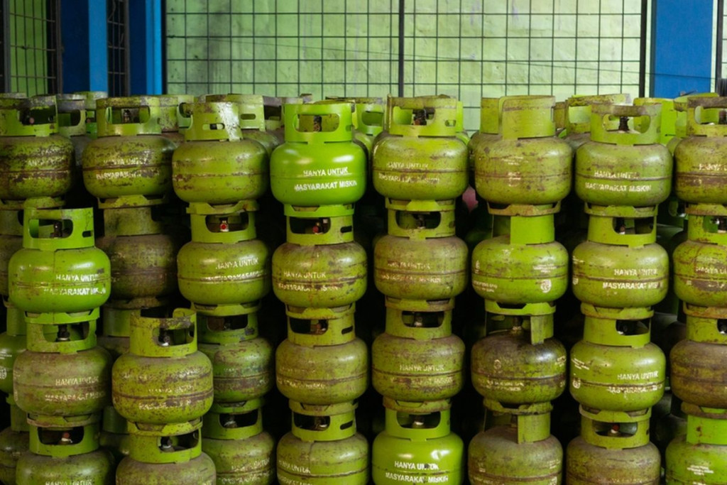 Pemerintah Siapkan Aturan Baru: LPG 3 Kg Hanya untuk Desil 7 ke Bawah