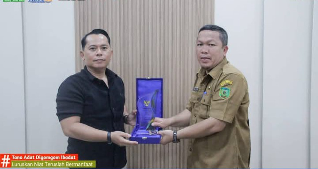 Pemkab Palas Menerima Penghargaan Keterbukan Informasi Publik (KIP) Award Tahun 2025.