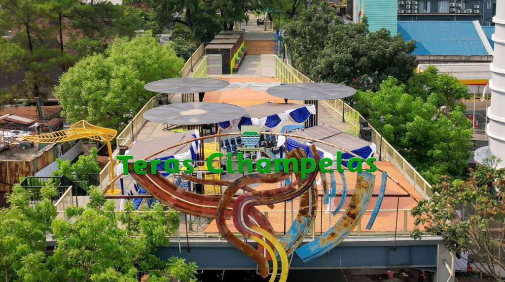 Pemkot Bandung Bakal Bogkar Teras Cihampelas