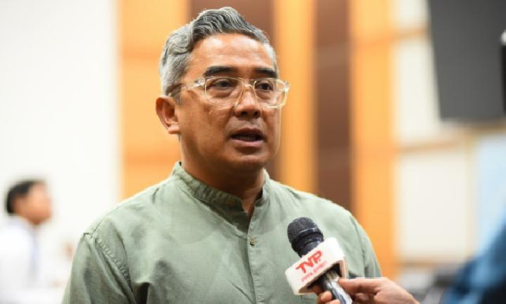 Pemkot Bandung Salurkan Bantuan Rp2 Miliar untuk Korban Banjir dan Longsor di Sumatera