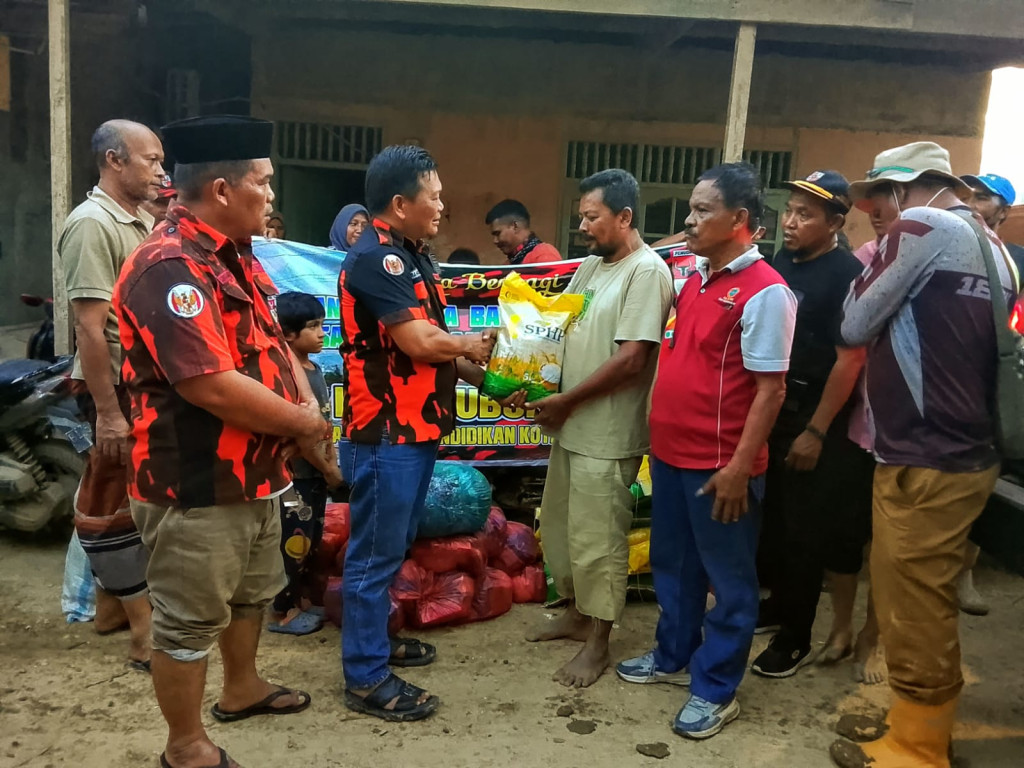 Pemuda Pancasila Subulussalam Sukses Distribusikan Logistik di Aceh Tamiang