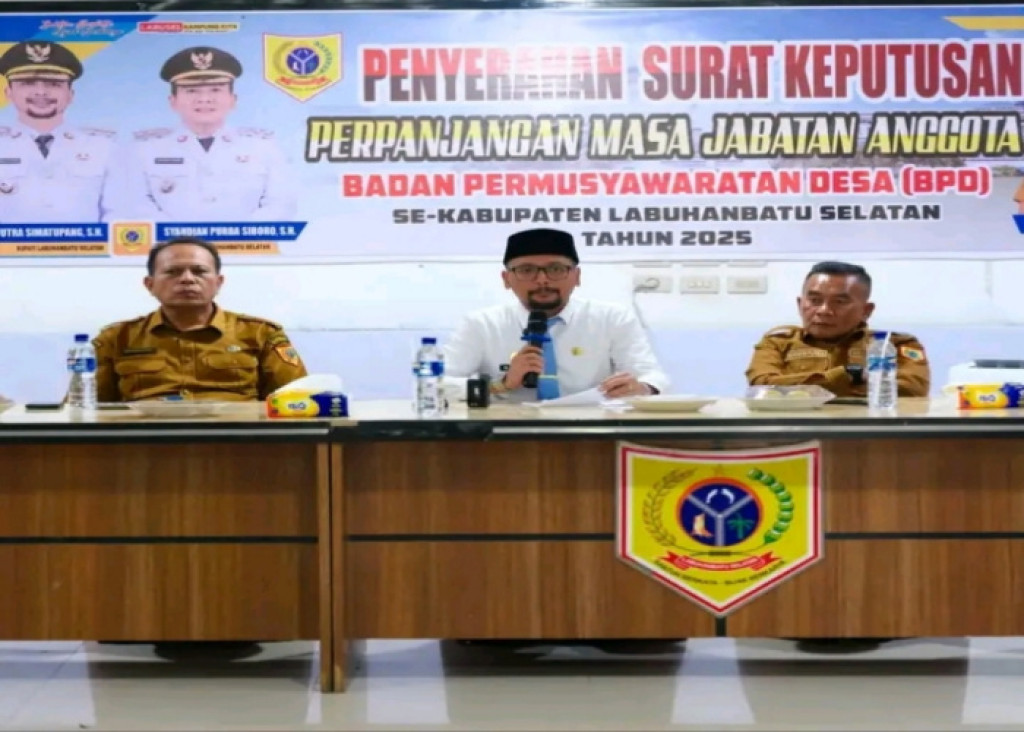 Penyerahan SK BPD Se-Labusel, Pemkab Tekankan Sinergi Pemerintahan Desa