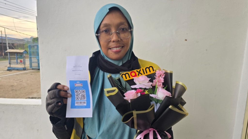 Peringatan Hari Ibu, Maxim Indonesia Apresiasi Ketangguhan Pengemudi Perempuan di Papua Barat