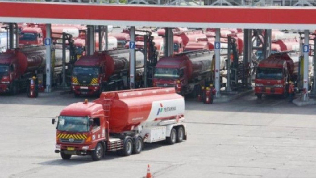 Pertamina Maksimalkan Jalur Laut dan Udara untuk Suplai BBM ke Daerah Terisolir