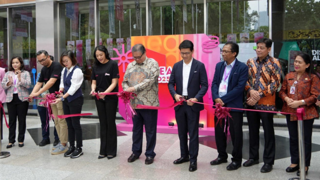 Pertumbuhan Ekonomi Didukung Sektor Perawatan Diri, Menko Airlangga Apresiasi Peran Anak Muda