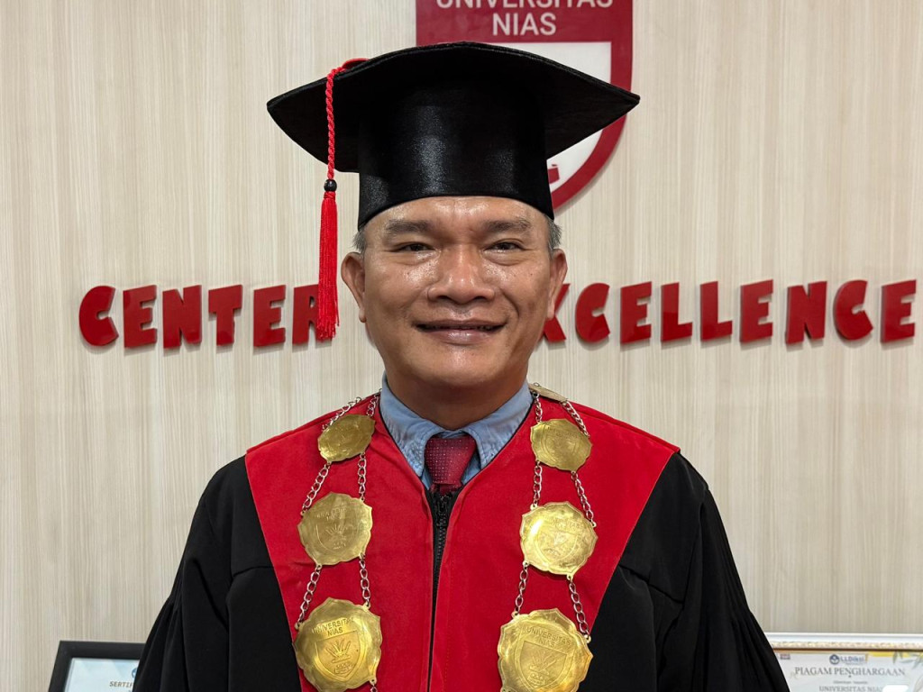 Pesan Plt. Rektor UNIAS kepada 865 Mahasiswa yang Diwisuda, Nomor 3 Paling Berkesan