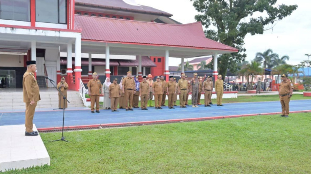 Pimpin Apel Pagi, Wabup Tapteng: Pemulihan Bencana Tanggung Jawab Bersama