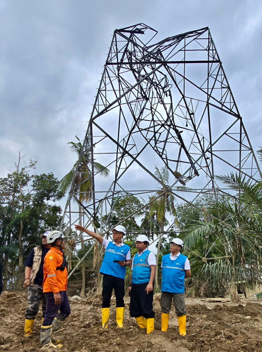 PLN Percepat Pemulihan Listrik Aceh Pasca Banjir: Perbaikan SUTT 150 kV Langsa-Pangkalan Brandan Jadi Kunci