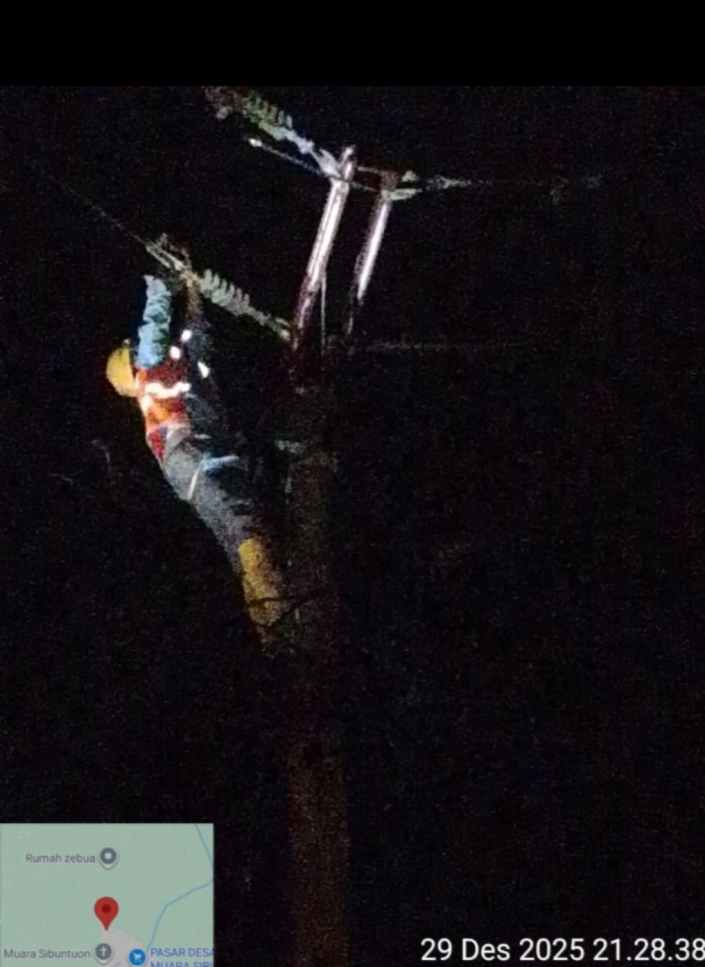 PLN Selesaikan Penyambungan Listrik di Muara Anggoli Malam Ini