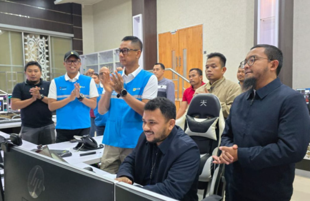 PLN Sukses Normalkan Kelistrikan Banda Aceh, Takbir Berkumandang di Ruang Kontrol