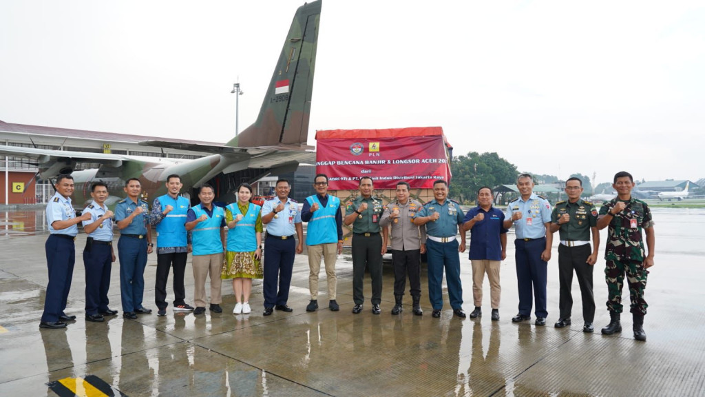PLN UID Jakarta Raya dan TNI AU Kirim Bantuan Logistik & Jaringan Komunikasi untuk Percepatan Pemulihan di Aceh