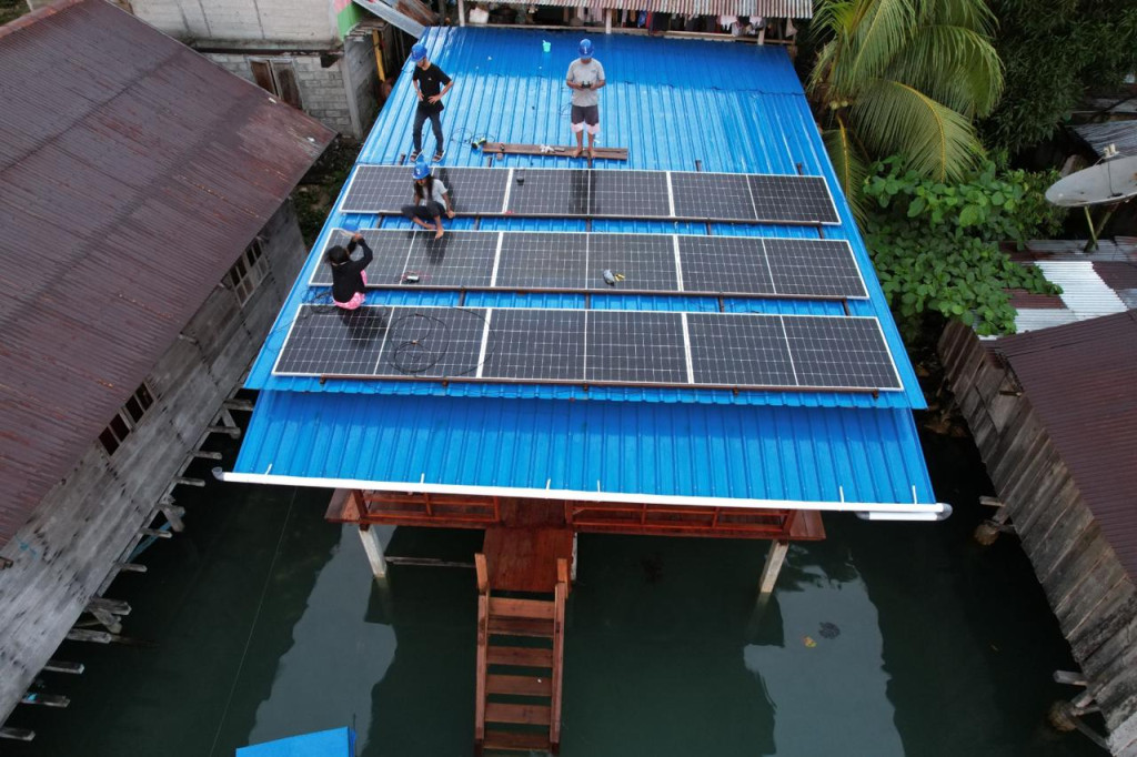 Politeknik Negeri Fakfak Kembangkan Mesin Es Balok Ramah Lingkungan, Dongkrak Produktivitas Nelayan Pesisir