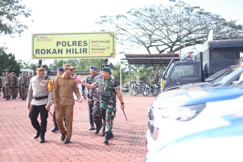 Polres Rohil Gelar Apel 3 Pilar Operasi Lilin 2025, Pastikan Keamanan Natal dan Tahun Baru
